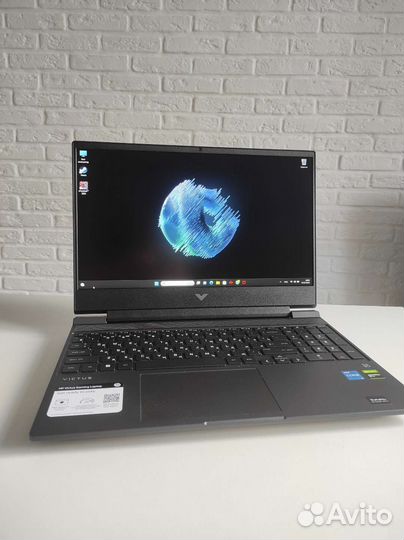 Ноутбук HP victus