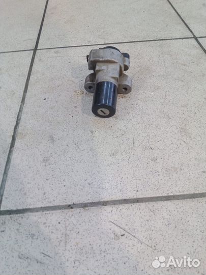 Замок зажигания Suzuki GSX-R 1100P 1992