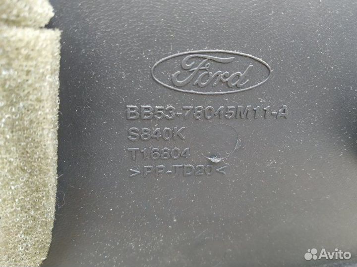 Накладка центральной консоли левая Ford Explorer