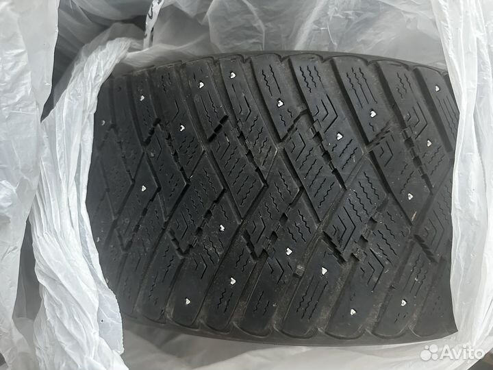 Goodyear Ultragrip Ice Arctic 245/45 R18 100T