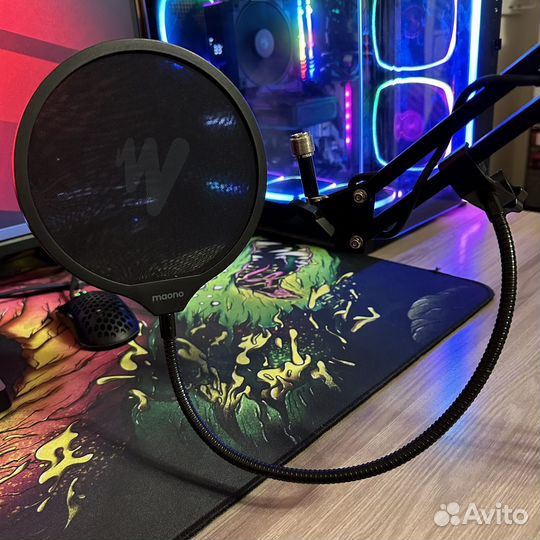 Микрофонная стойка