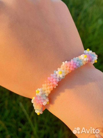 Браслет из бисера