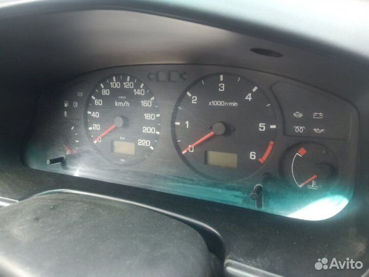 Панель приборов Nissan Primera P11E CD20T 1998