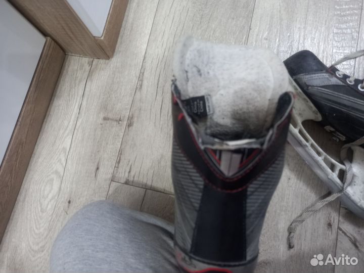 Коньки хоккейные 41 размер бу