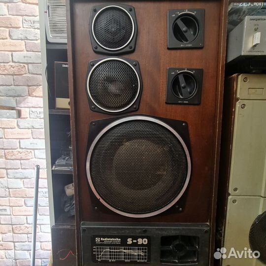 Акустическая система Radlotechnika S90