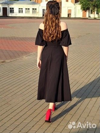 Вечернее платье