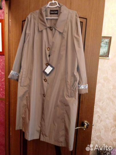 Плащ женский 56 размер