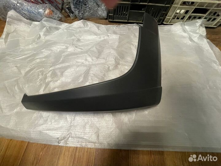 8450009370 Молдинг бамп пер лев LADA Largus Cross