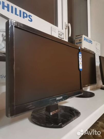 Philips 19 и 20 д, TN, VGA, 1366*768