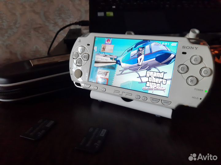 Sony psp 2000