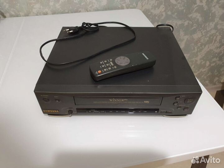 Видеомагнитофон пишущий, Samsung