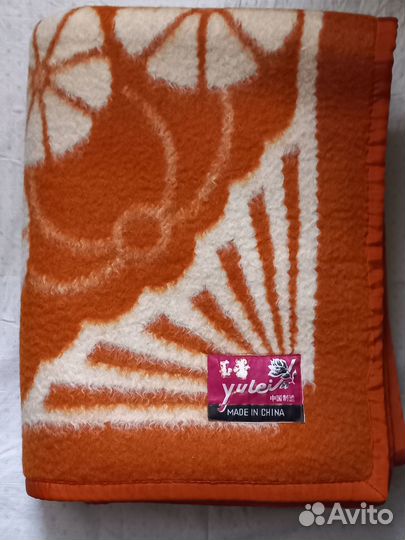 Одеяло новое из 100 верблюжьей шерсти