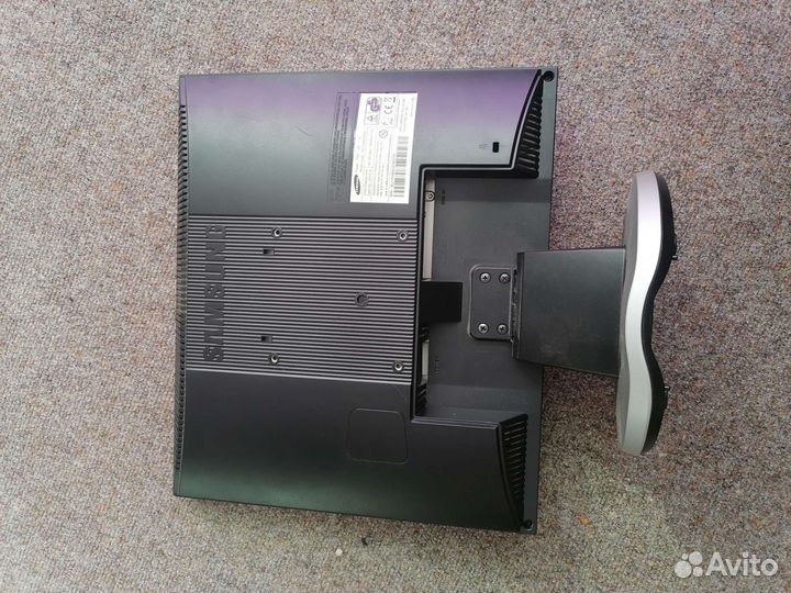 Монитор samsung