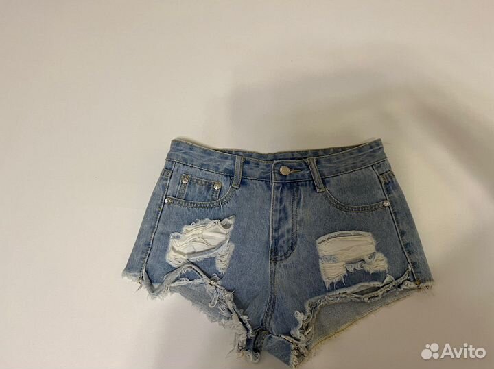Шорты новые