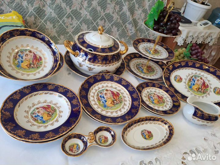 Столовый сервиз 