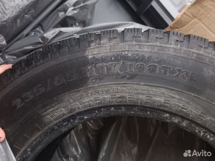 Nokian Tyres Hakkapeliitta Sport Utility 5 235/65 R17 108T