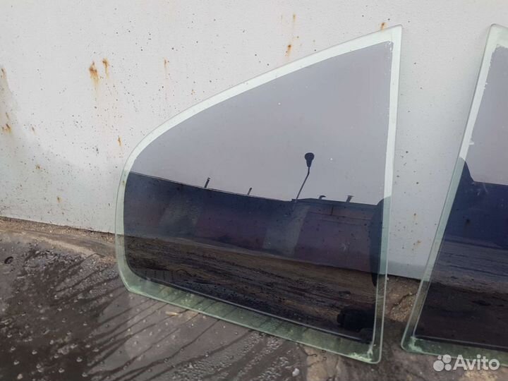 Форточка двери Skoda Octavia tour a4