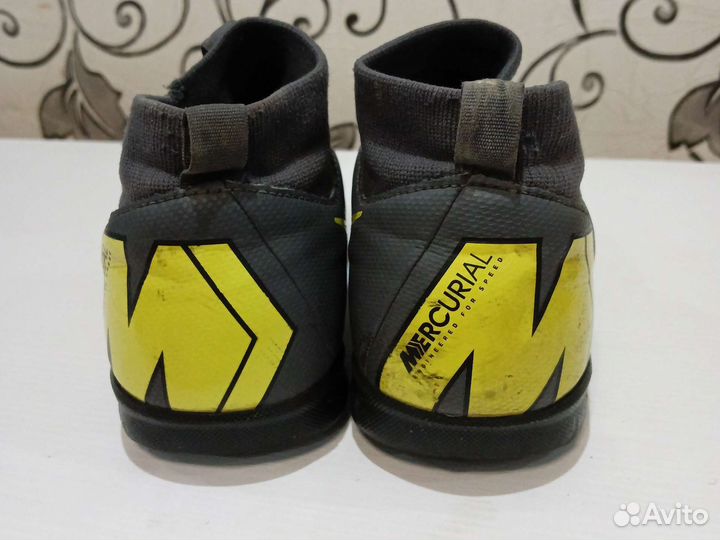 Сороконожки nike mercurial 37 размер