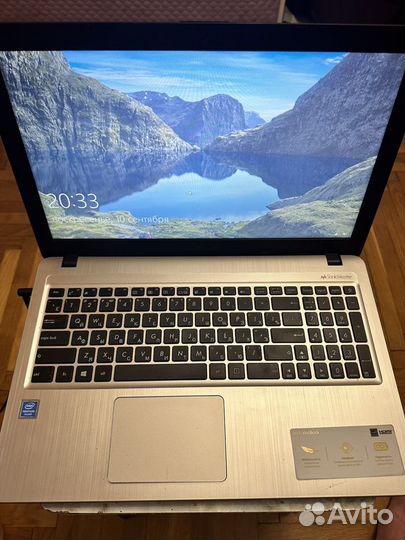 Ноутбук asus D540M