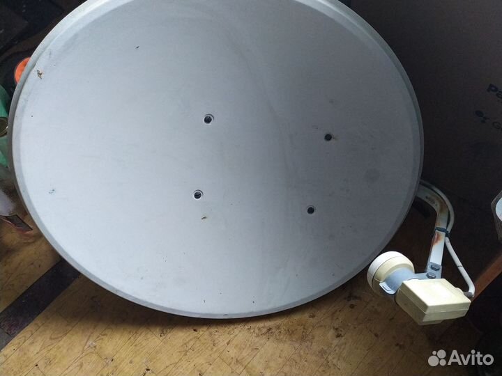 Спутниковая антенна триколор