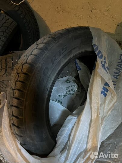 Pirelli Winter Ice Zero 185/60 R15 88T