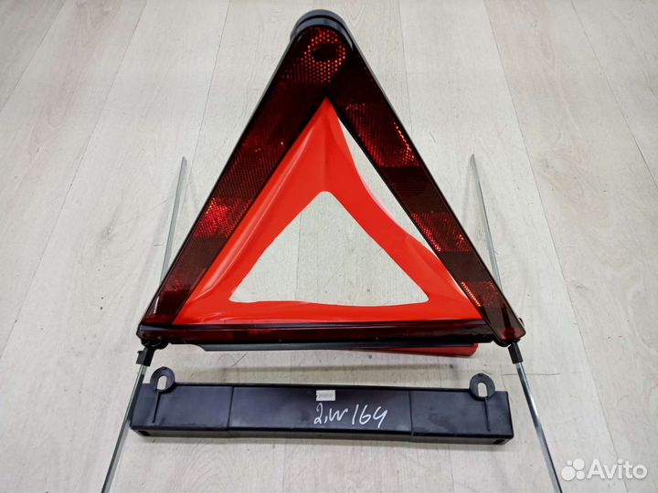 Аварийный знак Мерседес мл 164