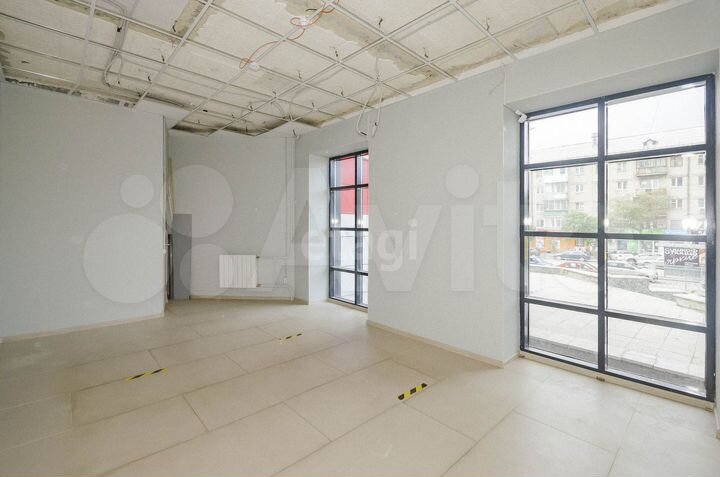 Сдам торговое помещение, 63.2 м²