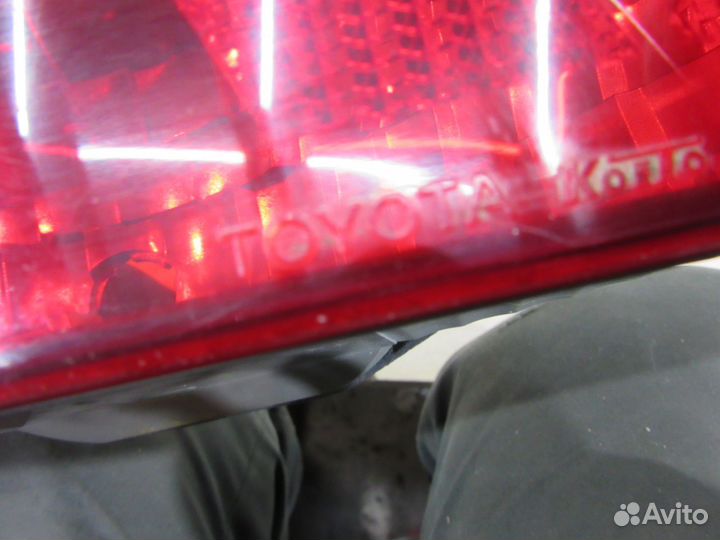 Фонарь задний левый Toyota Corolla E12 2001-2007