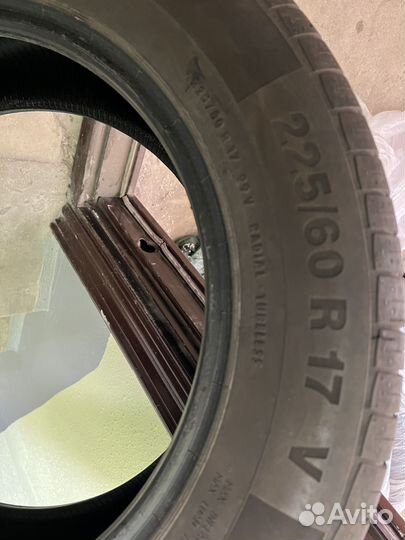 Continental ContiPremiumContact 5 225/60 R17 V