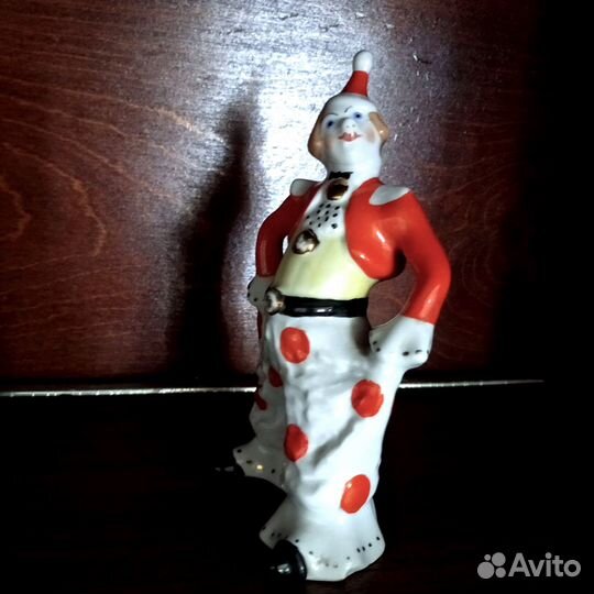 Статуэтка из фарфора времен СССР