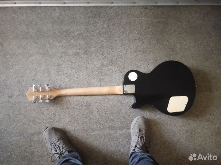 Электро гитара