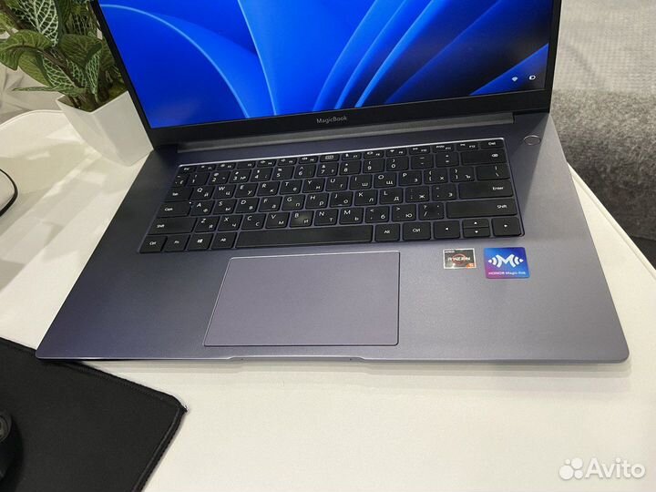 Ноутбук honor MagicBook 15