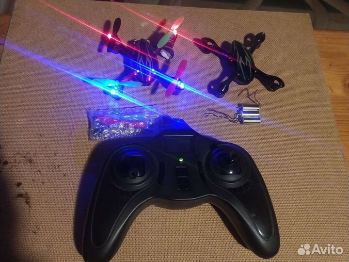 Квадрокоптер hubsan h107d