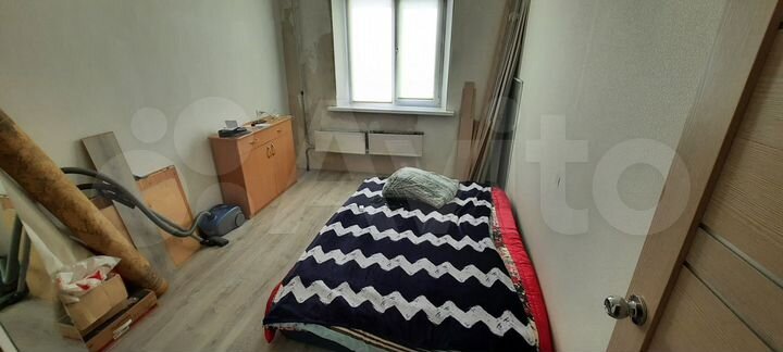 2-к. квартира, 50 м², 1/9 эт.