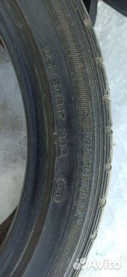 Dunlop Graspic DS3 205/50 R17