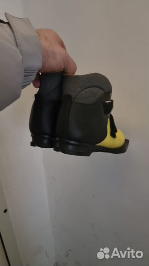 Беговые лыжи