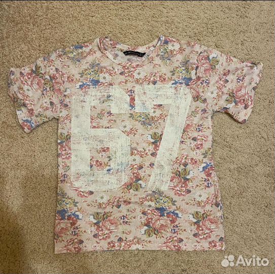 Розовая футболка