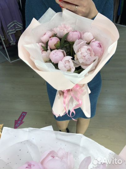 Букеты с пионами/ Букет пионов/ Доставка пионов