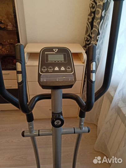 Эллиптический тренажер torneo
