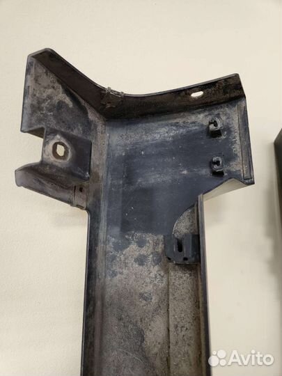 Накладки на пороги Teana J32