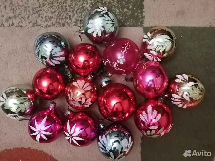 Елочные игрушки