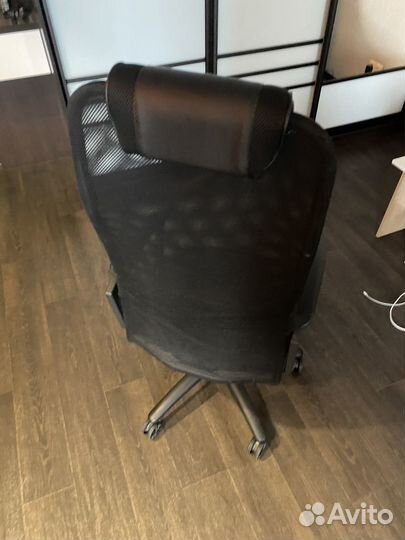 Компьютерное кресло