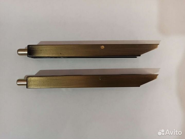 Торцевой шпингалет Apecs