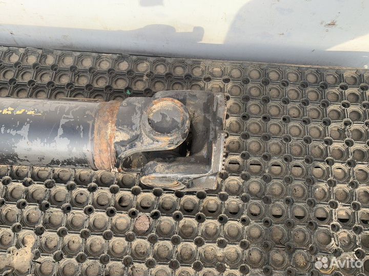 1067758 Вал карданный 1430x1230x80 мм