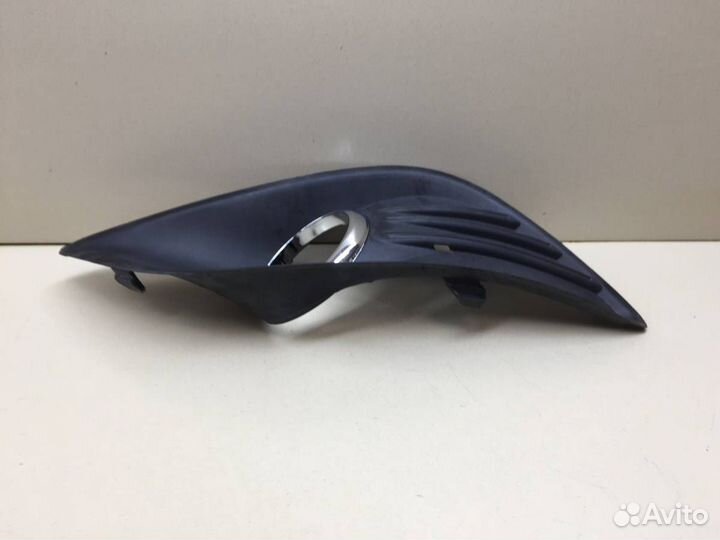 Рамка противотуманной фары левой Ford Focus 2 DB 2