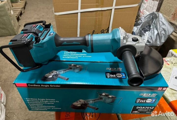 Аккумуляторная болгарка Makita 230 мм (Арт.95440)