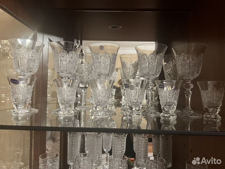 Бокалы рюмки