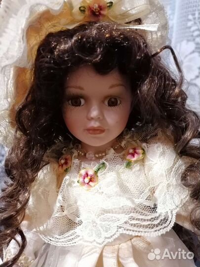 Коллекционная кукла