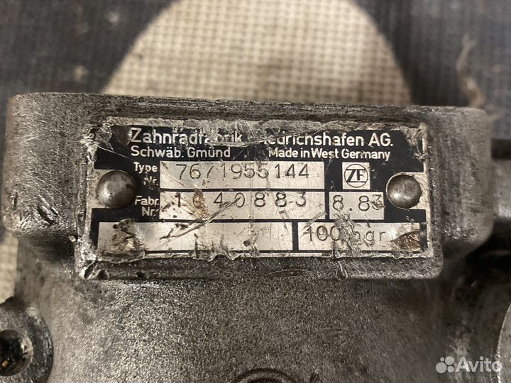 Насос гидроусилителя гур BMW 32411127636