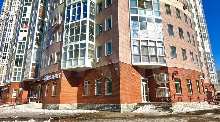 Помещение с арендатором - 362 м²
